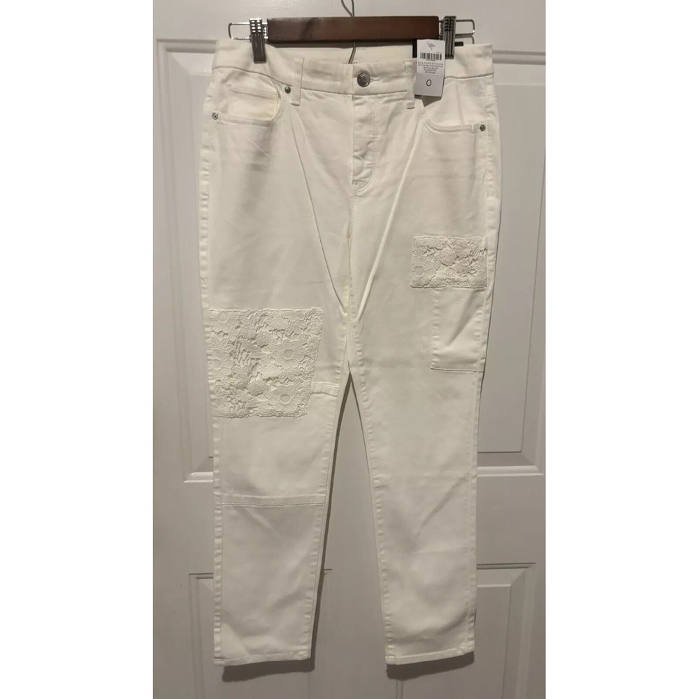 NWT Chico's Jeans Embroidered So Slimming Girlfriend Ankle White Lace Size 0 (4)